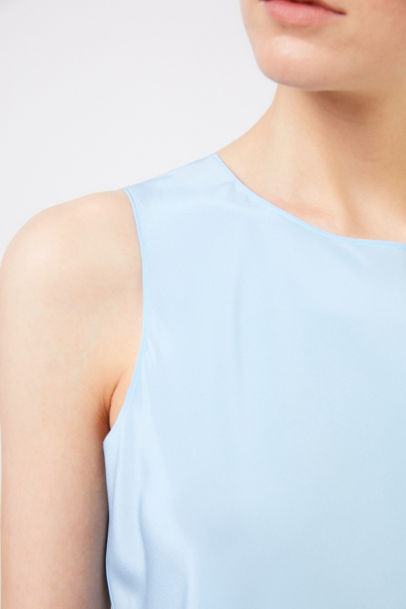 Seidentop 'Moira' Hellblau