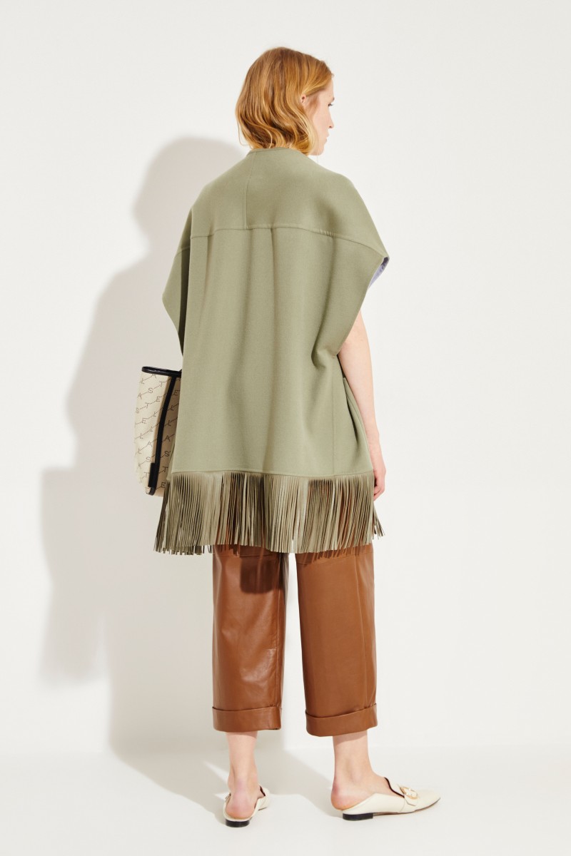 Cape mit Lederfransen-Details Oliv