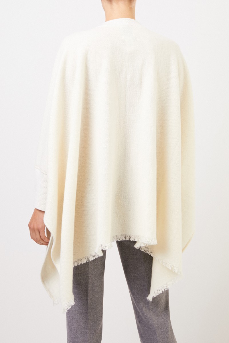 Cashmere-Poncho mit Fransen Crème