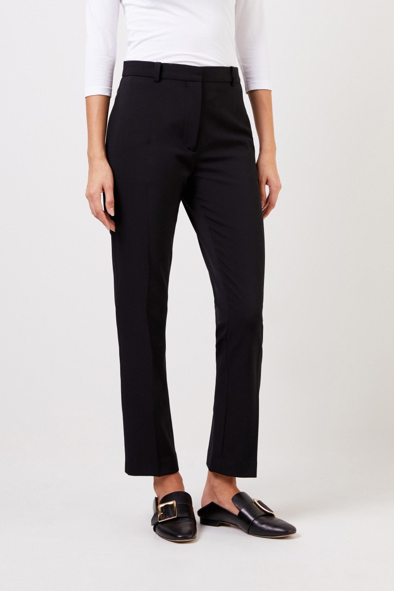 Joseph Classic pleated trousers black