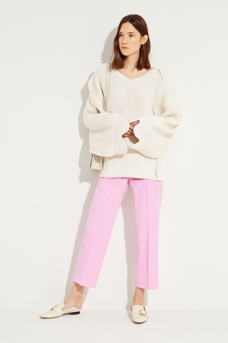 Pullover mit Muschelsäumen Crème