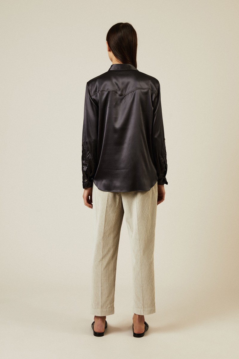 Seidenbluse mit Steppnähten Anthrazit