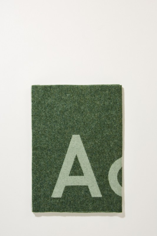 Klassischer Wollschal 'Toronty Logo' Grün