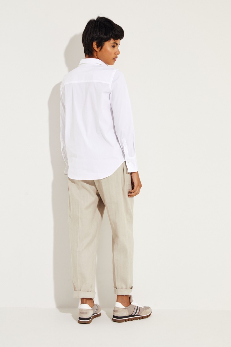 Klassische Bluse mit Perlen-Details Weiß
