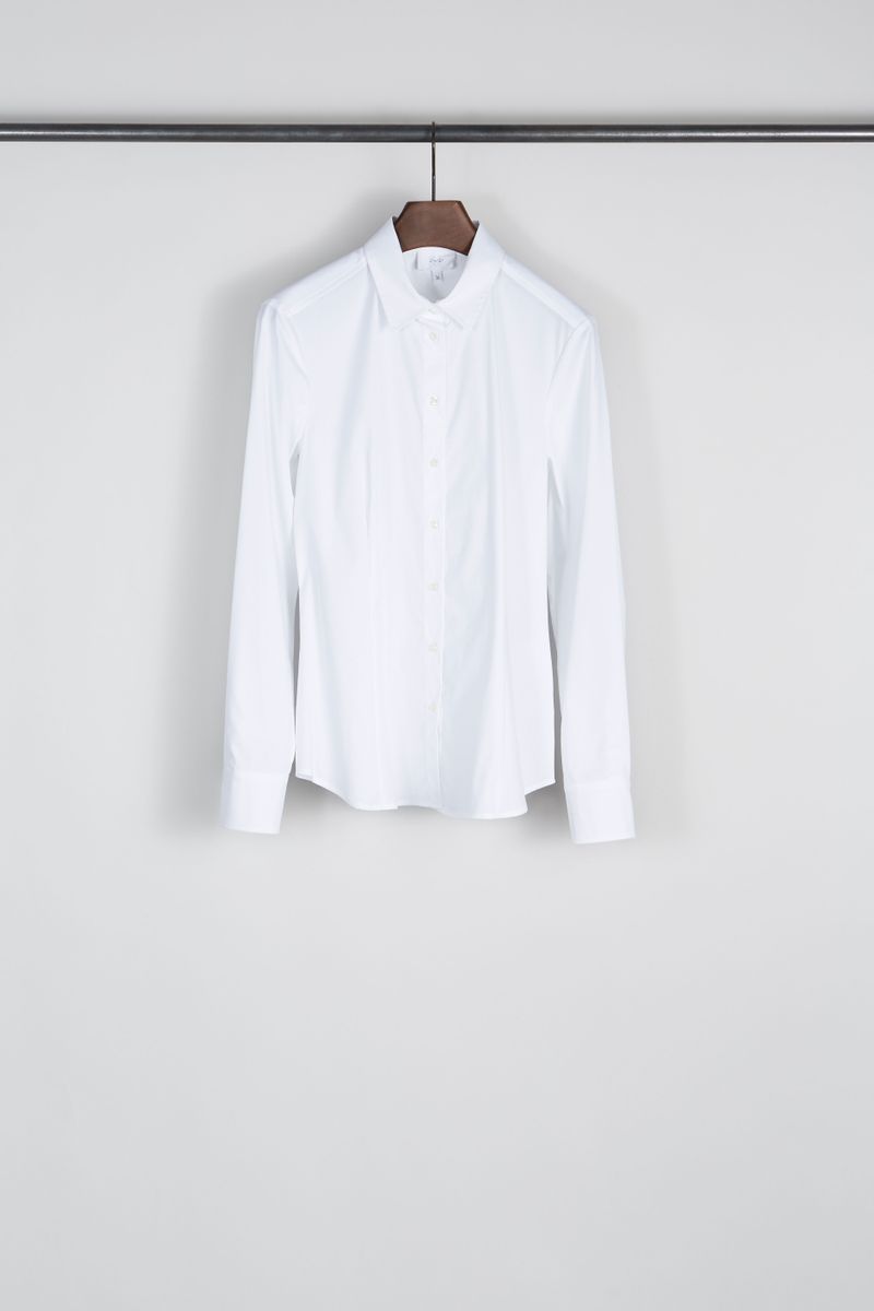 Klassische Bluse mit Ziernähten Weiß