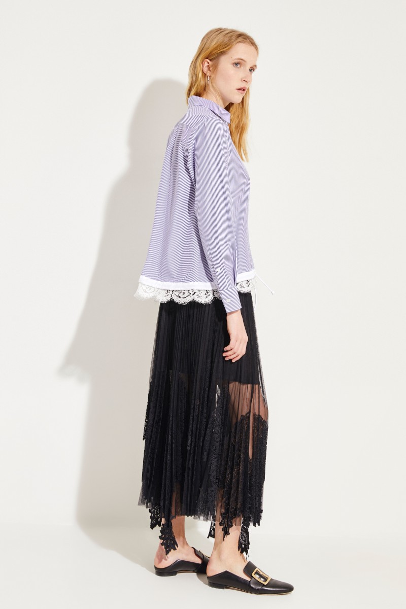 Gestreifte Bluse mit Spitzendetails Blau/Weiß
