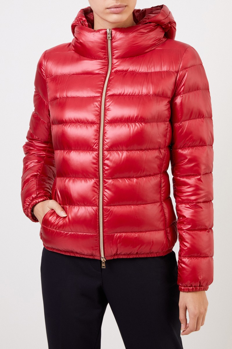 Kurze Daunenjacke mit Kapuze Rot