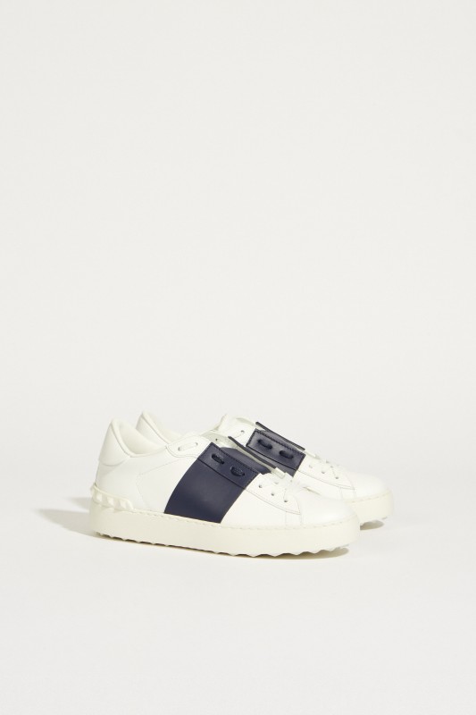 Sneaker mit Nieten-Details Weiß/Marineblau
