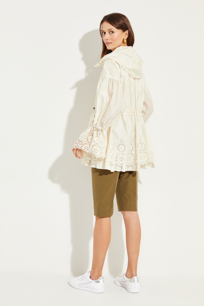 Moncler Parka 'Brazzaville' mit Stickerei Crème
