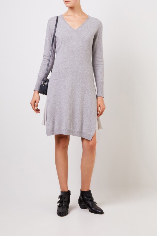 Zweiteiliges Woll-Kleid mit Plissee Detail Grau