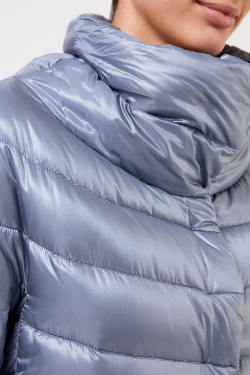 Daunenjacke mit Stehkragen Hellblau