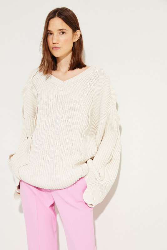 Pullover mit Muschelsäumen Crème