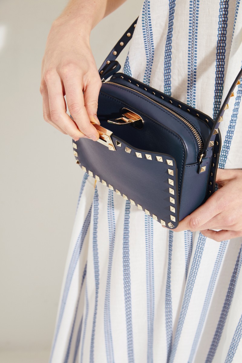 Umhängetasche 'Rockstud Camera Bag' Marineblau