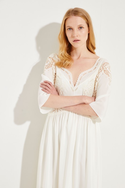 Seiden-Kleid mit Lochspitze Créme