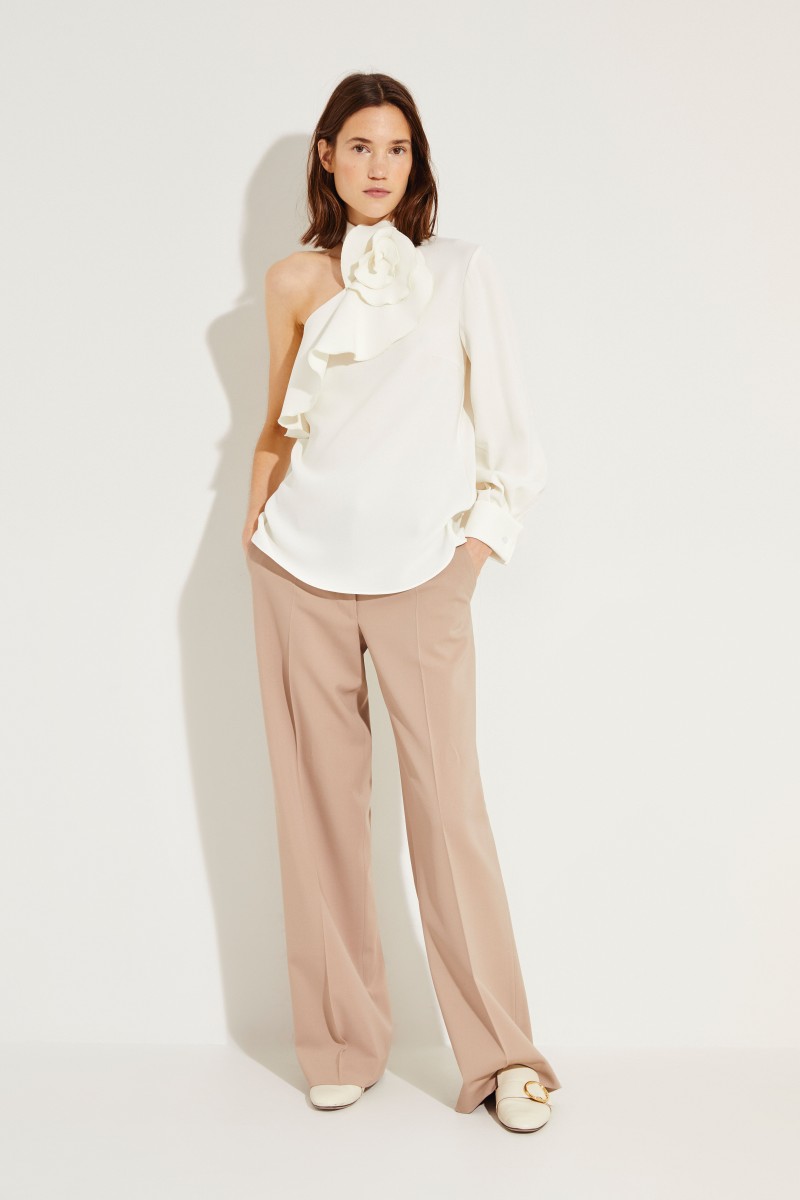 Seiden-Bluse mit Blumendetail Créme