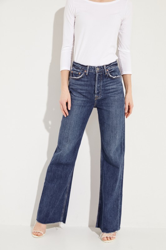 Jeans 'Carla' mit ausgestelltem Saum Blau