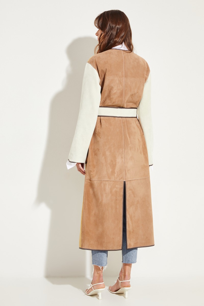Veloursleder-Mantel mit abgesetzten Saumkanten Beige