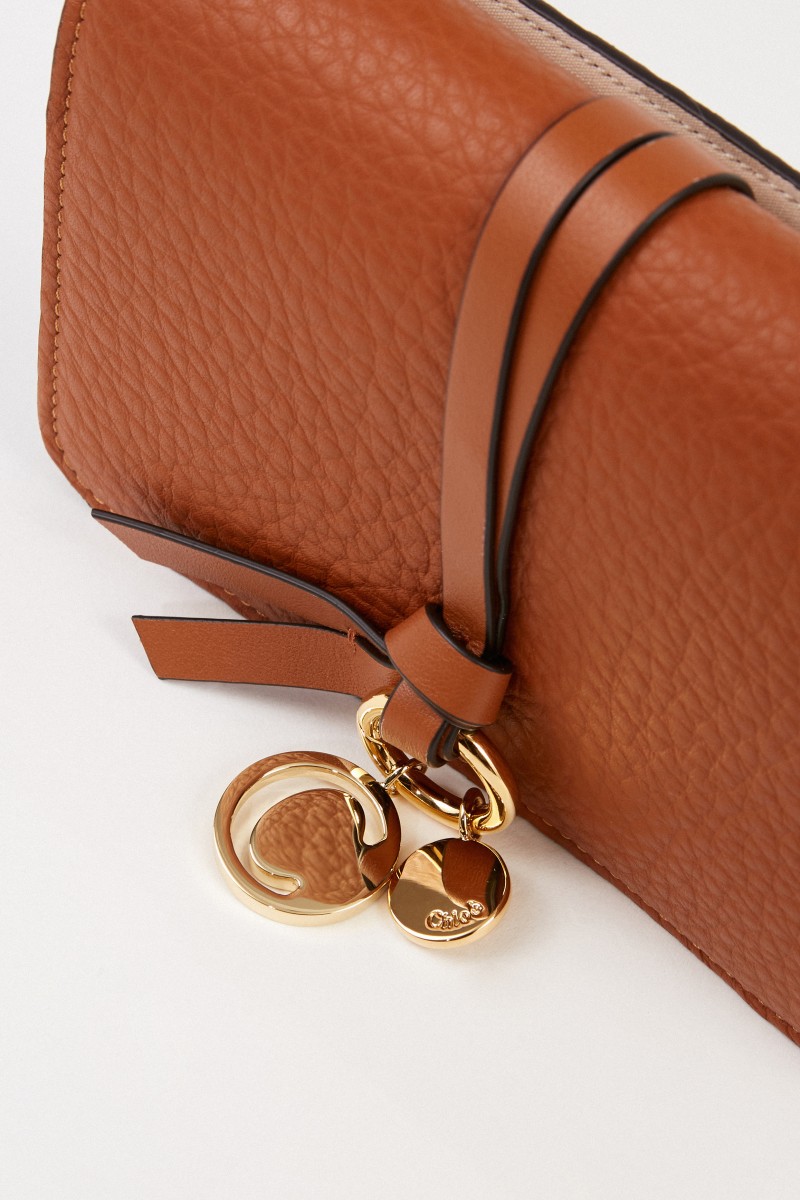 Chloé Leder-Portemonnaie 'Alphabet Small' Tan