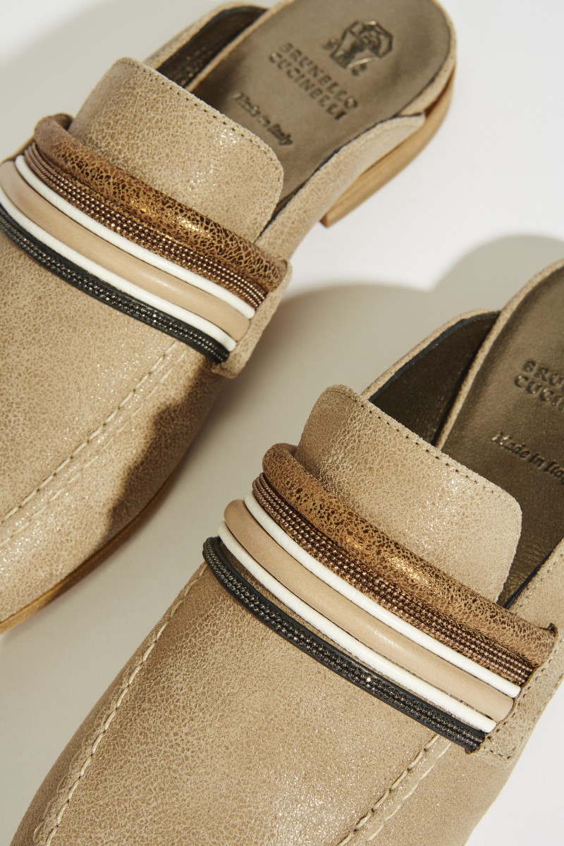 Leder-Mule mit Perlenverzierung Beige