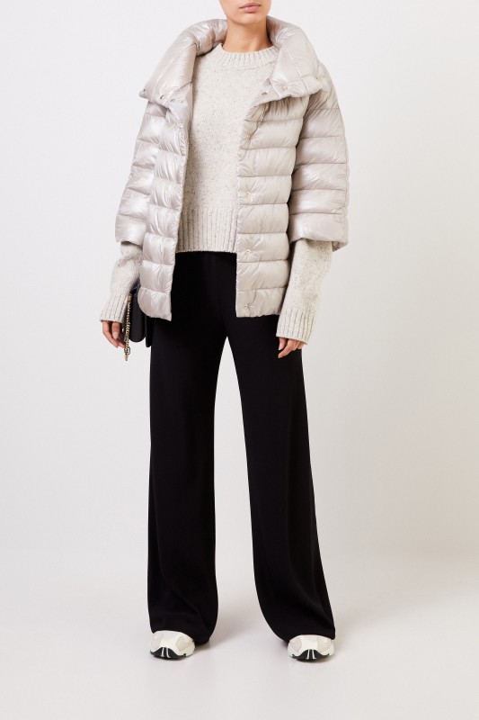 Herno Daunenjacke mit Stehkragen Beige/Grau