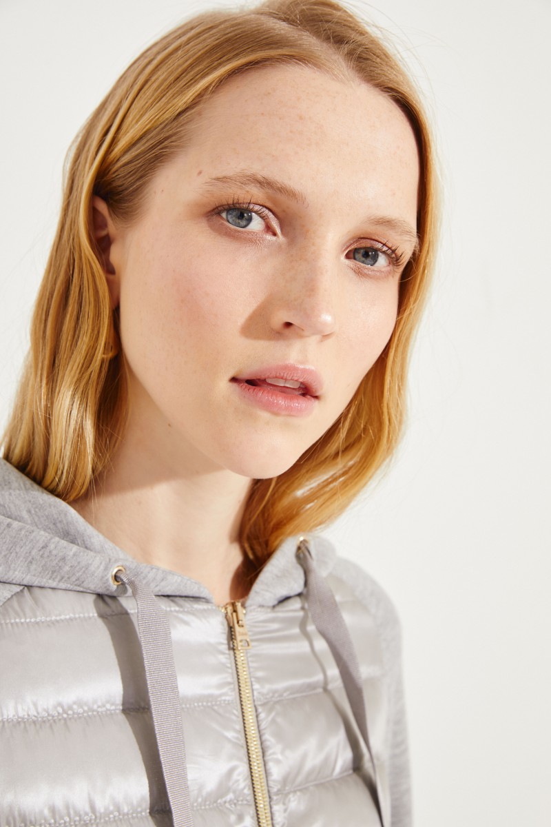 Daunenjacke mit Sweatdetails Taupe/Grau