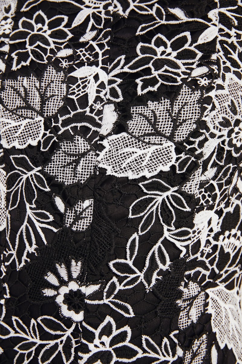 Talbot Runhof Kleid mit floraler Spitze Schwarz/Weiß
