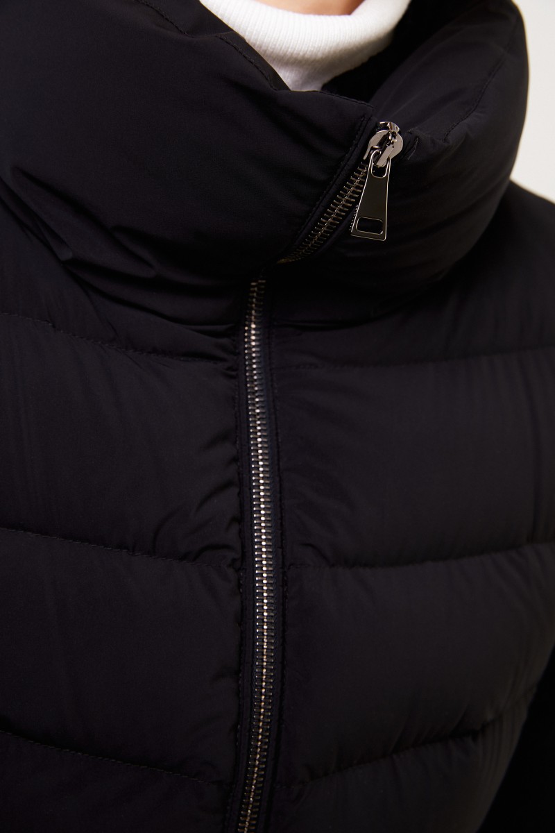 Moncler Klassischer Daunenmantel ' Nevalon Giubbotto' Schwarz