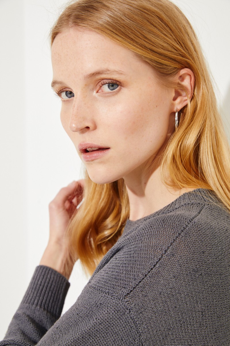 Baumwoll-Leinen-Pullover mit Paillettendetails Grau