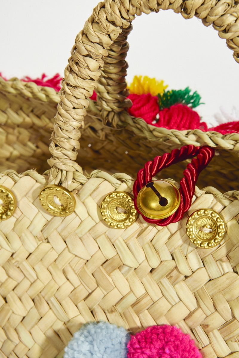 Korb-Tasche mit Pompoms Multi