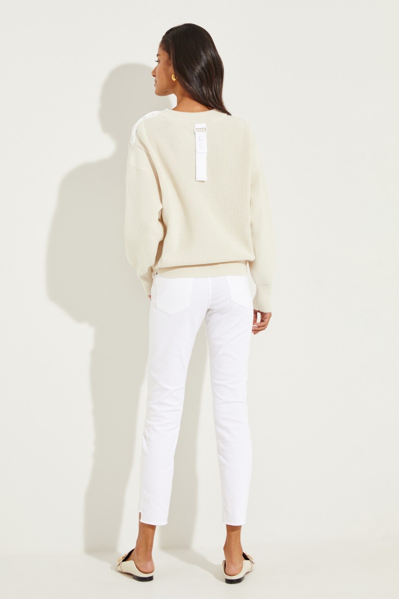 Pullover mit Druckknöpfen Crème
