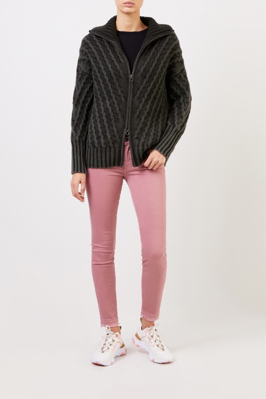 Iris von Arnim Cashmere-Cardigan 'Sedge' mit Zopfmuster Grün
