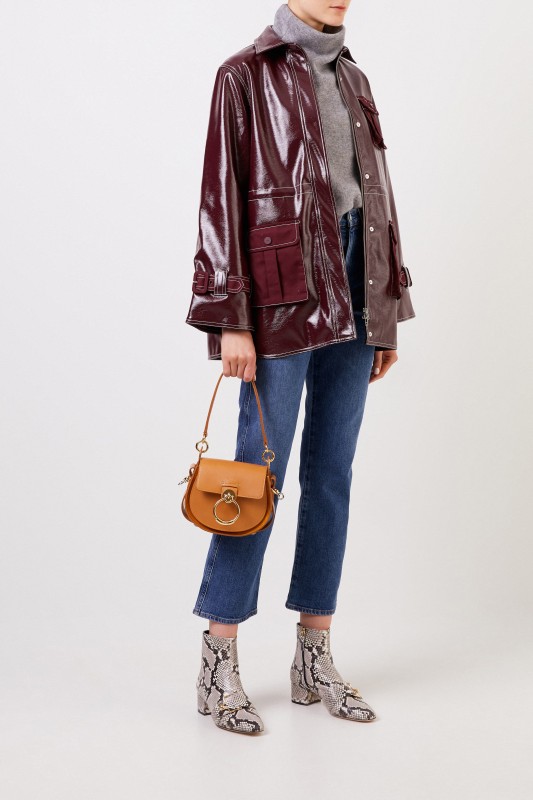 Jacke in Lack-Optik Bordeaux
