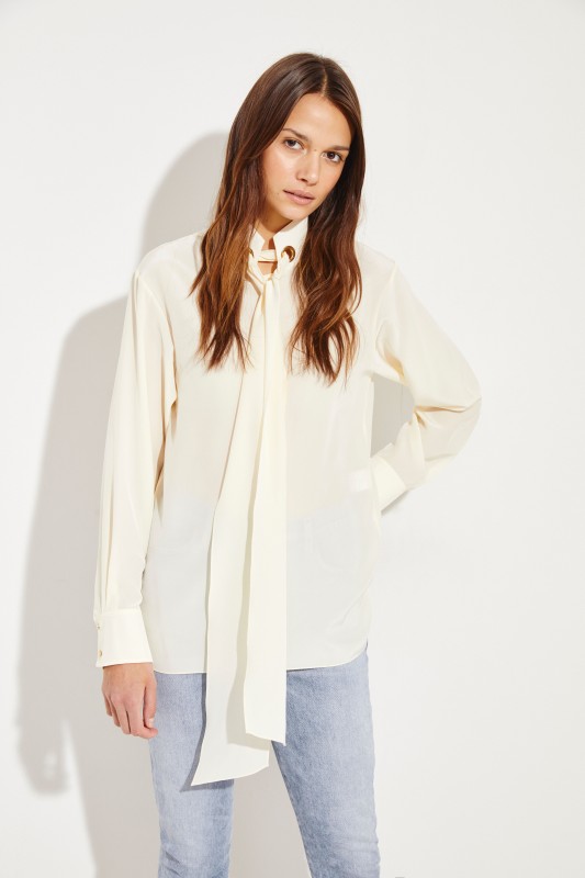 Seidenbluse mit Bindeelement Crèmeweiß