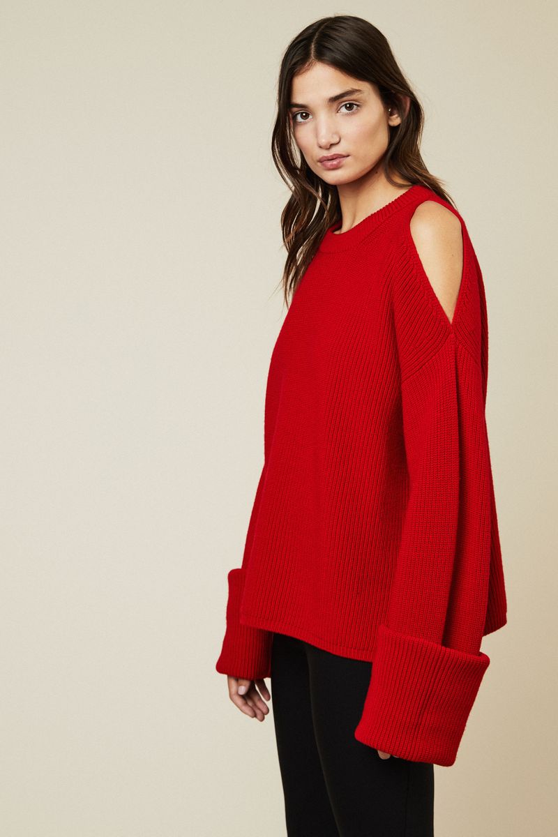 Oversize Woll-Pullover mit Cut-Outs Rot