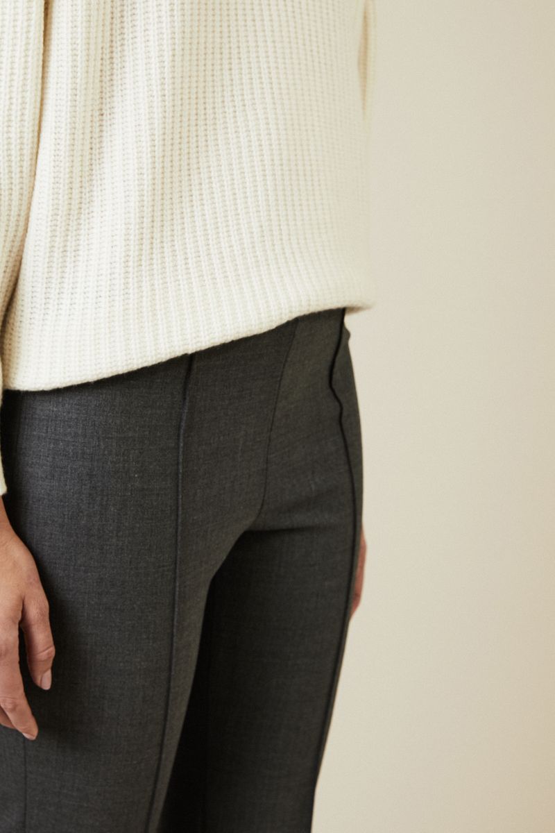 Woll-Hose mit Biesennähten Grau