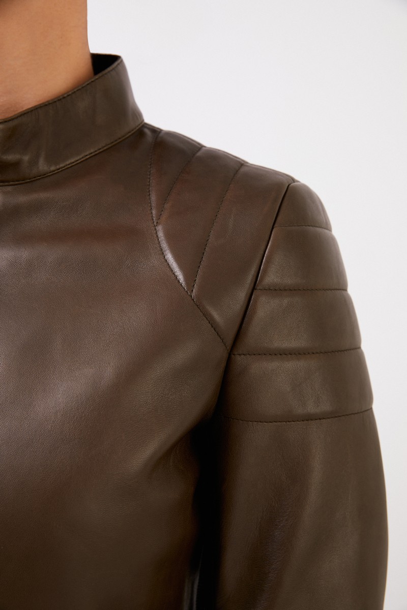 Bottega Veneta Kurze Lederjacke mit Reißverschlussdetails Braun