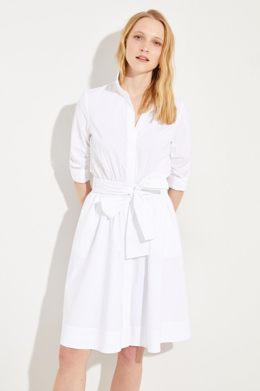 Kurzes Blusenkleid mit Bindedetail Weiß