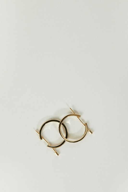 Ohrringe 'Chikka Large' mit Diamanten Gelbgold