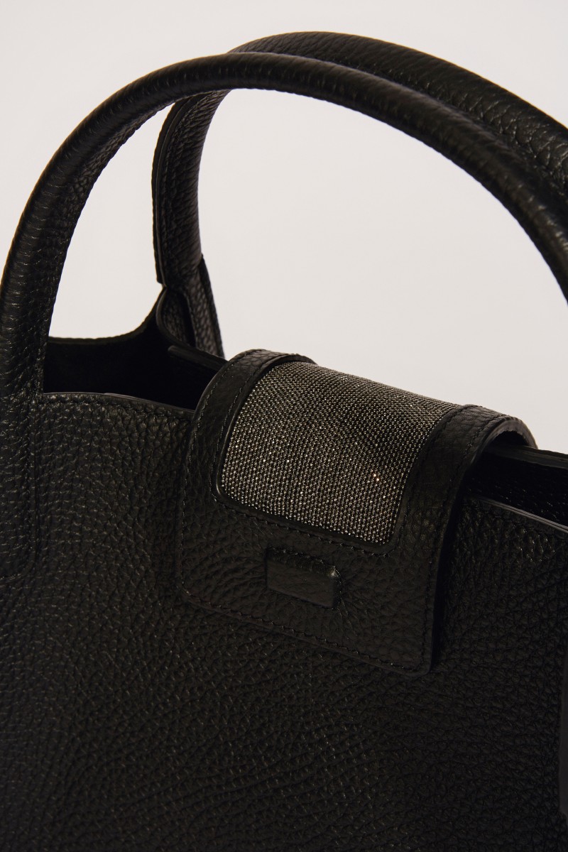 Leder-Handtasche 'Viola' mit perlenverzierter Lasche Schwarz