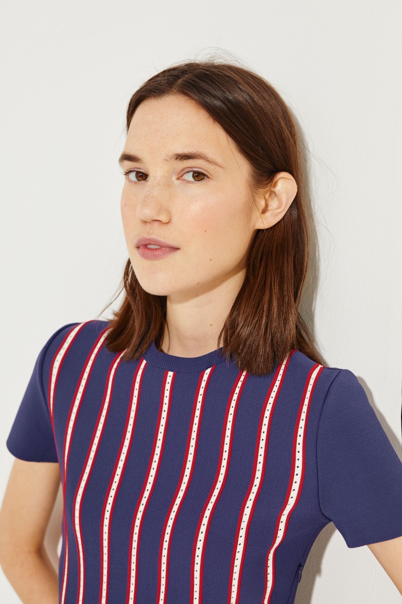 Strick-Kleid mit ausgestelltem Saum Multi