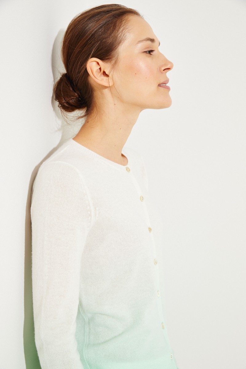 Cashmere-Cardigan 'Conny' mit Farbverlauf Weiß/Grün