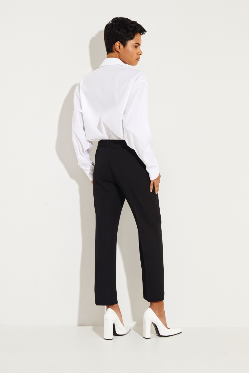 Klassische Bügelfaltenhose Schwarz