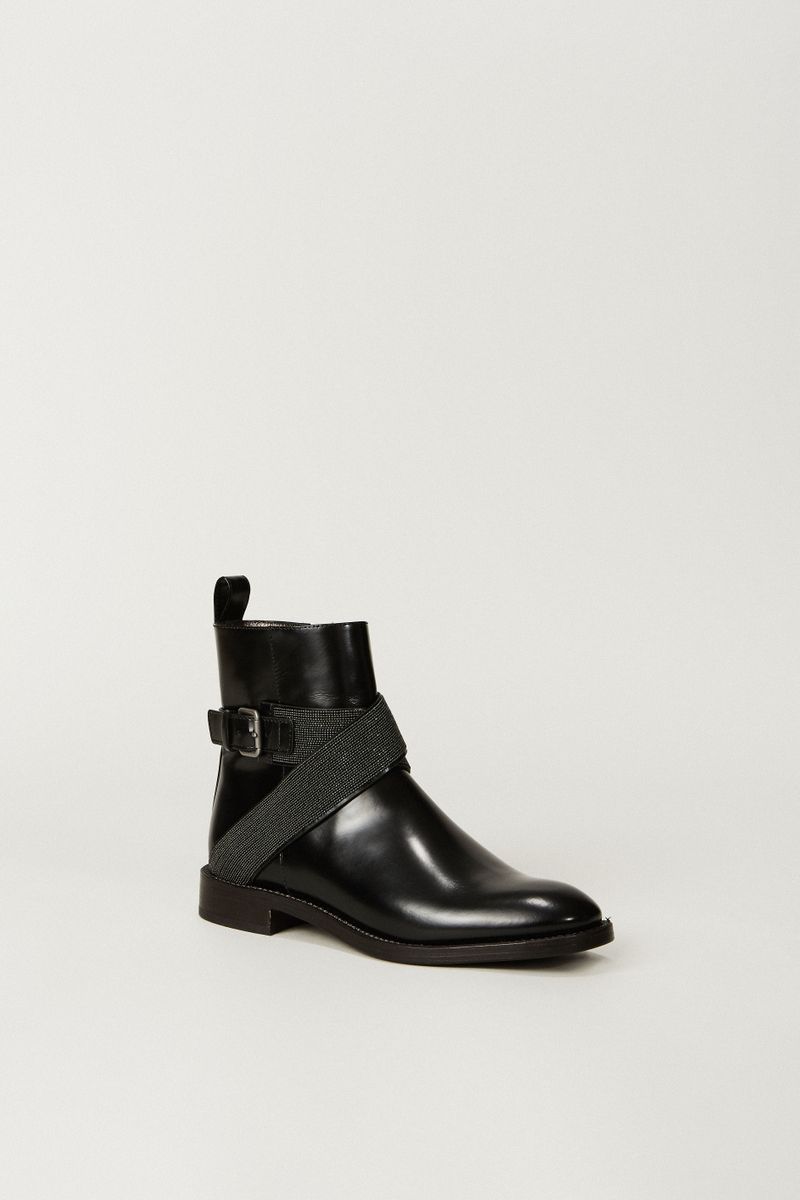 Leder-Boots mit Schmuckschließe