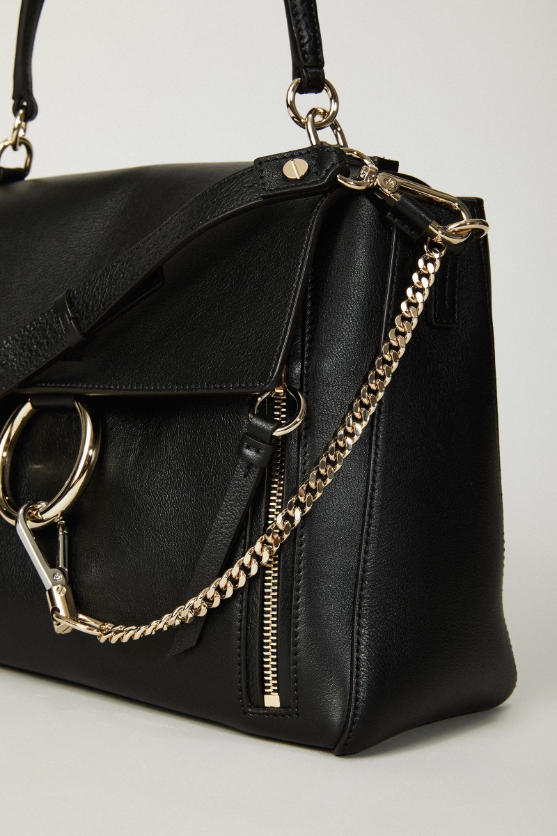 Umhängetasche 'Faye Day Medium' Schwarz