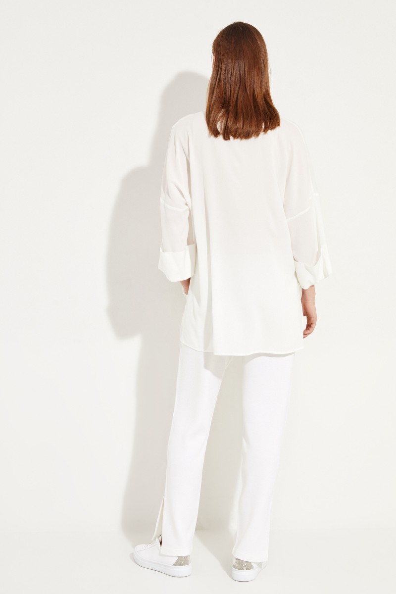 Seidenbluse mit verkürzter Front Crème