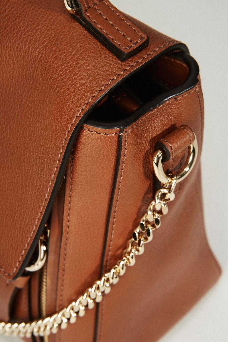Umhängetasche 'Faye Day Small' Cognac