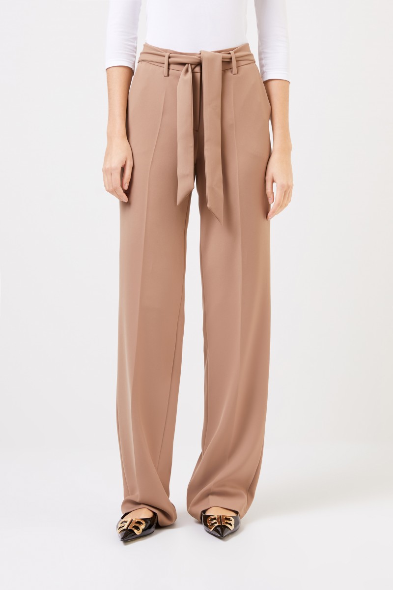 Cambio Fließende Hose 'Malice' mit Gürteldetail Camel