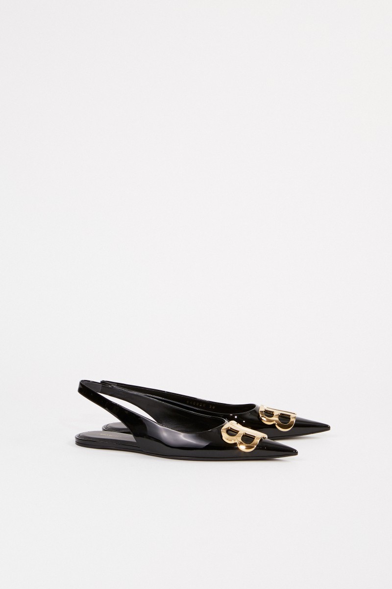 Balenciaga Spitzer Lackleder-Flat Schwarz