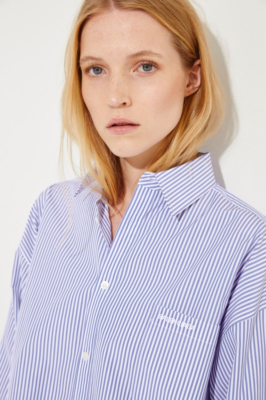 Oversize Bluse Blau/Weiß