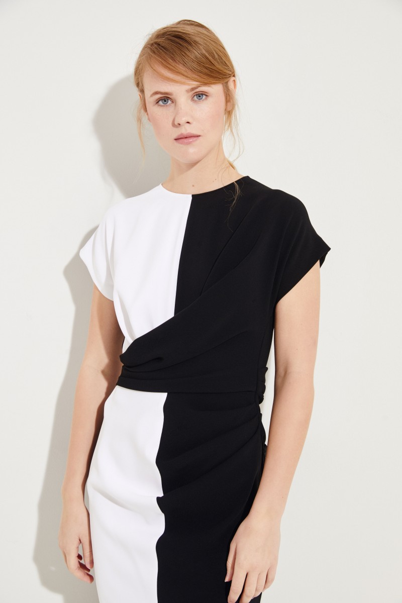 Midi-Kleid mit Raffung Schwarz/Weiß